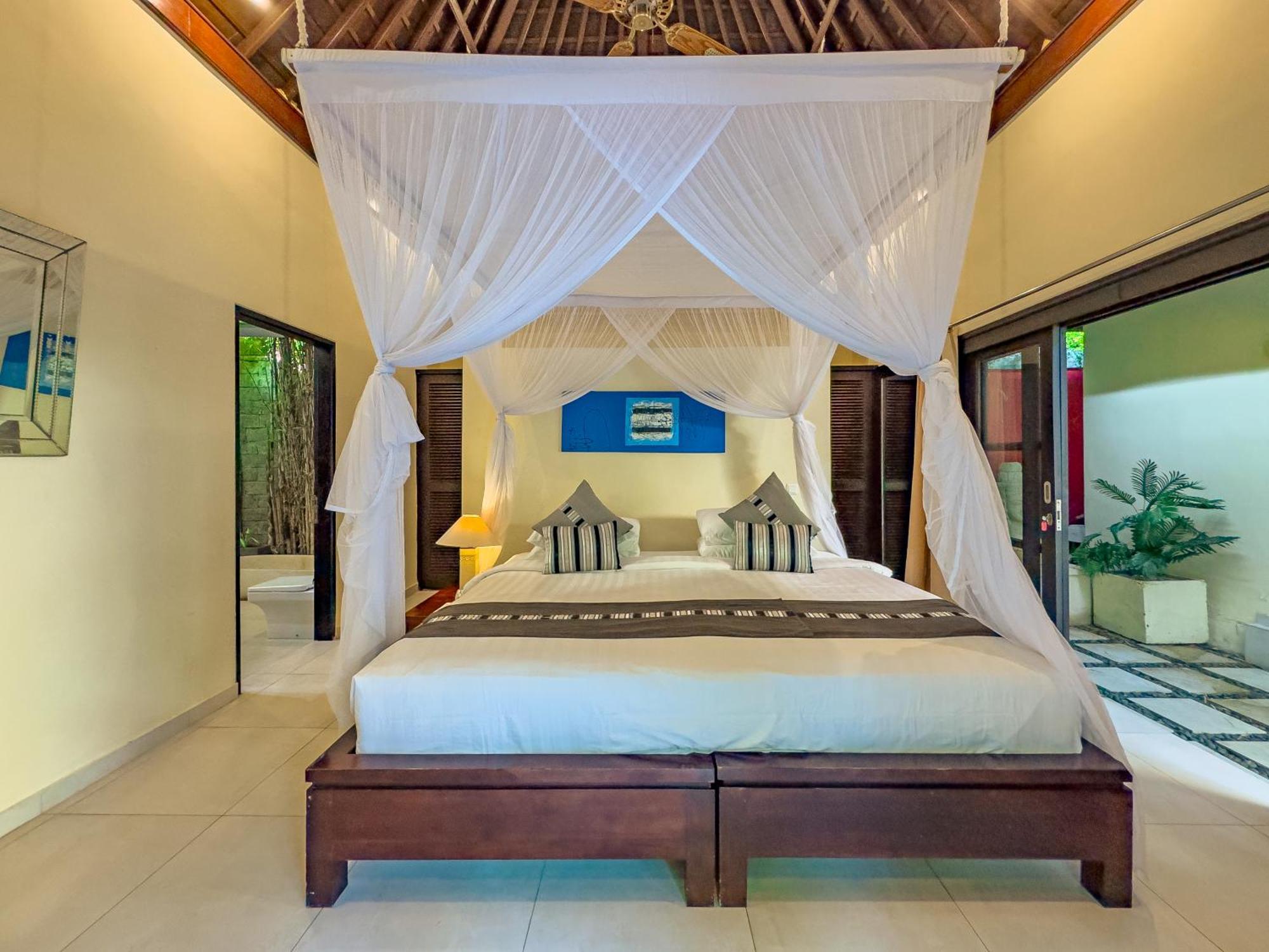 Villa Bugis Abimanyu Seminyak Camera foto