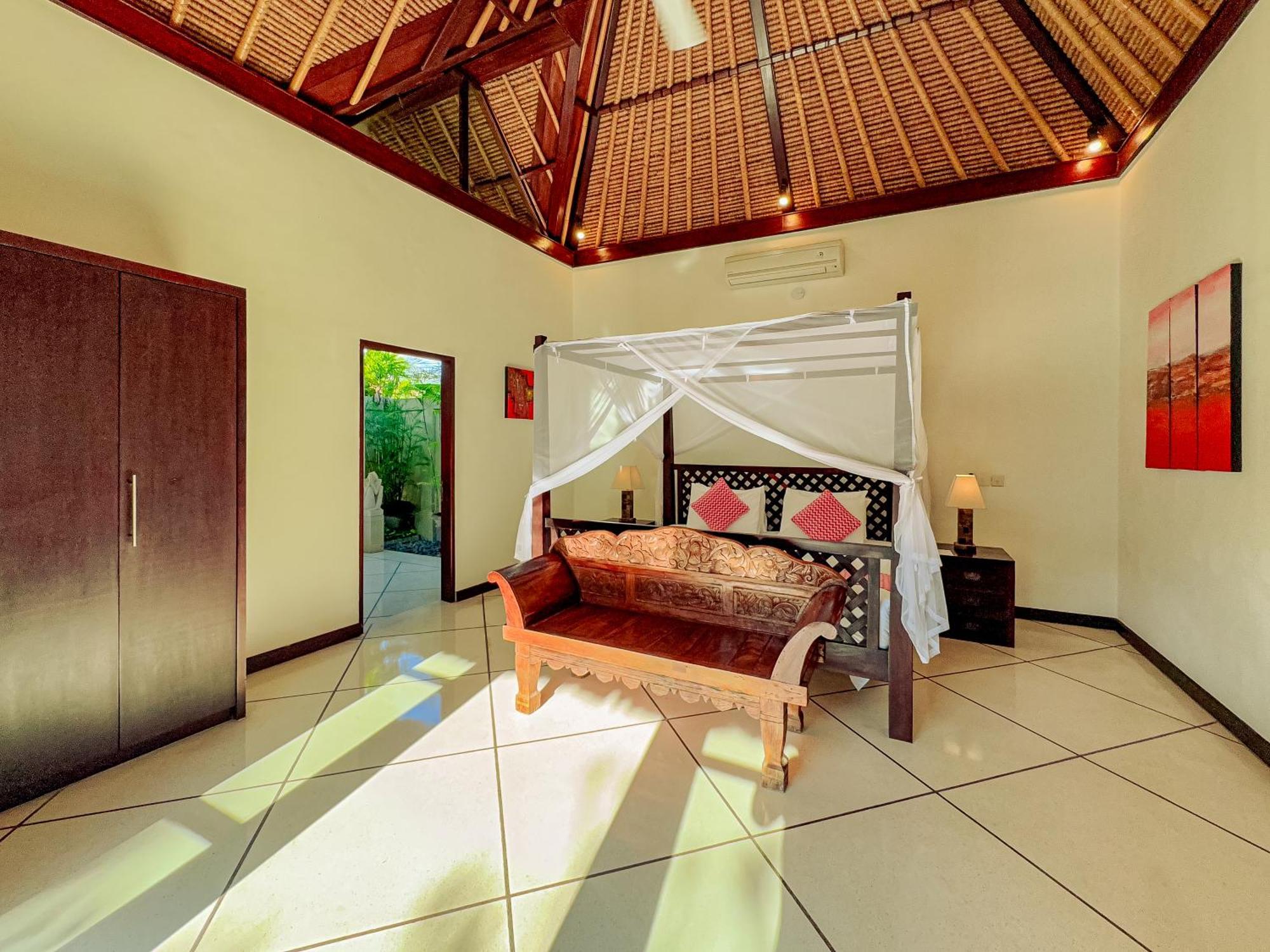 Villa Bugis Abimanyu Seminyak Camera foto