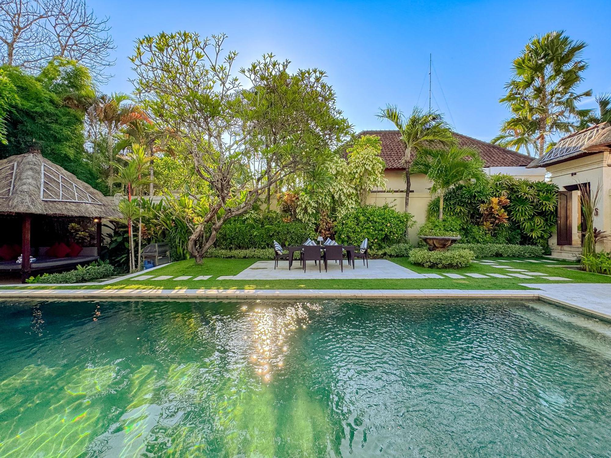 Villa Bugis Abimanyu Seminyak Camera foto
